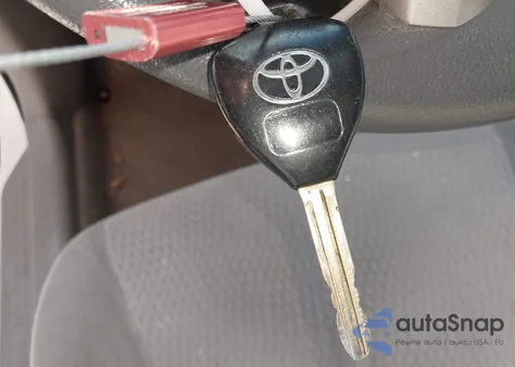 2010 Toyota Camry Le from USA, damaged, VIN 4T4BF3EK7AR079567